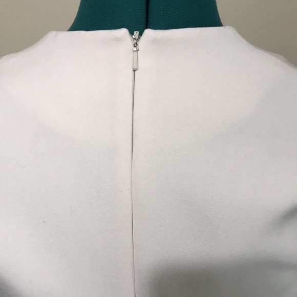 REISS UK Myrtle Godet Flared Short Sleeved Dress Natural size 4 Like New - Picture 6 of 12